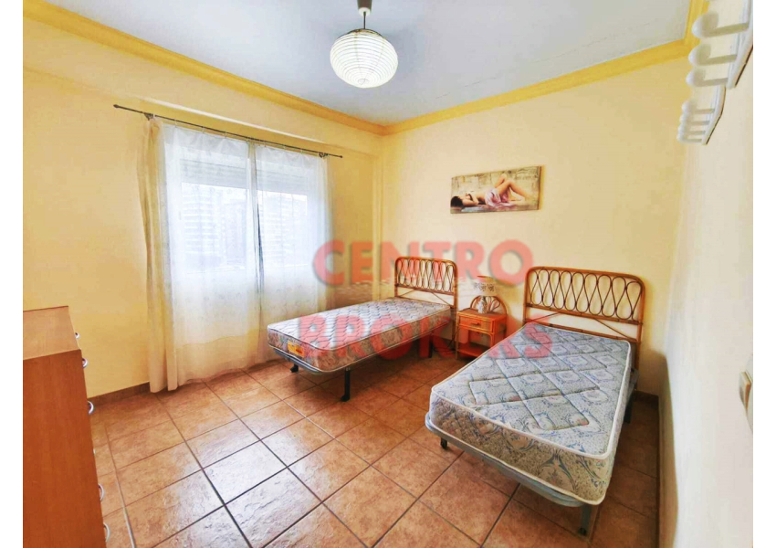 Apartament z 2 sypialniami przy  plaży San Antonio w Cullera